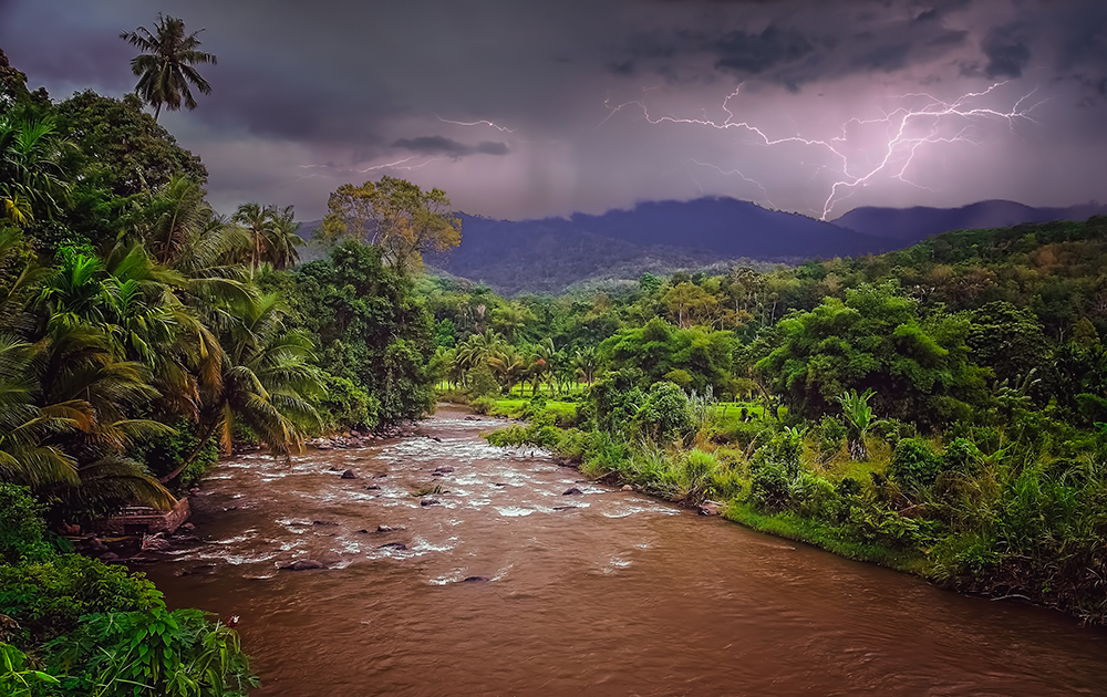 Central American Fishing and Fishing Trips in Central America